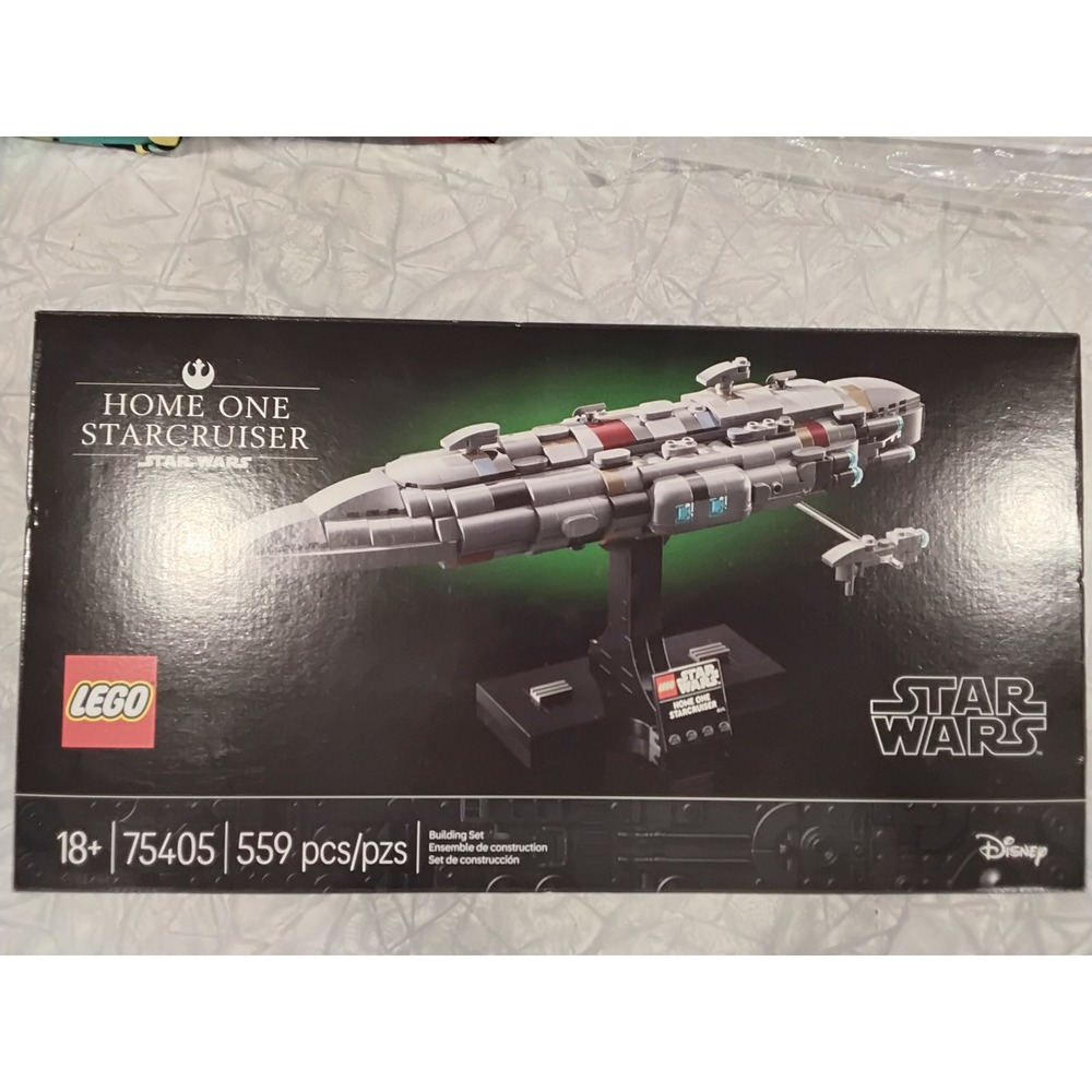 LEGO Star Wars Home One Starcruiser 75405 Building Set 559 Pieces New